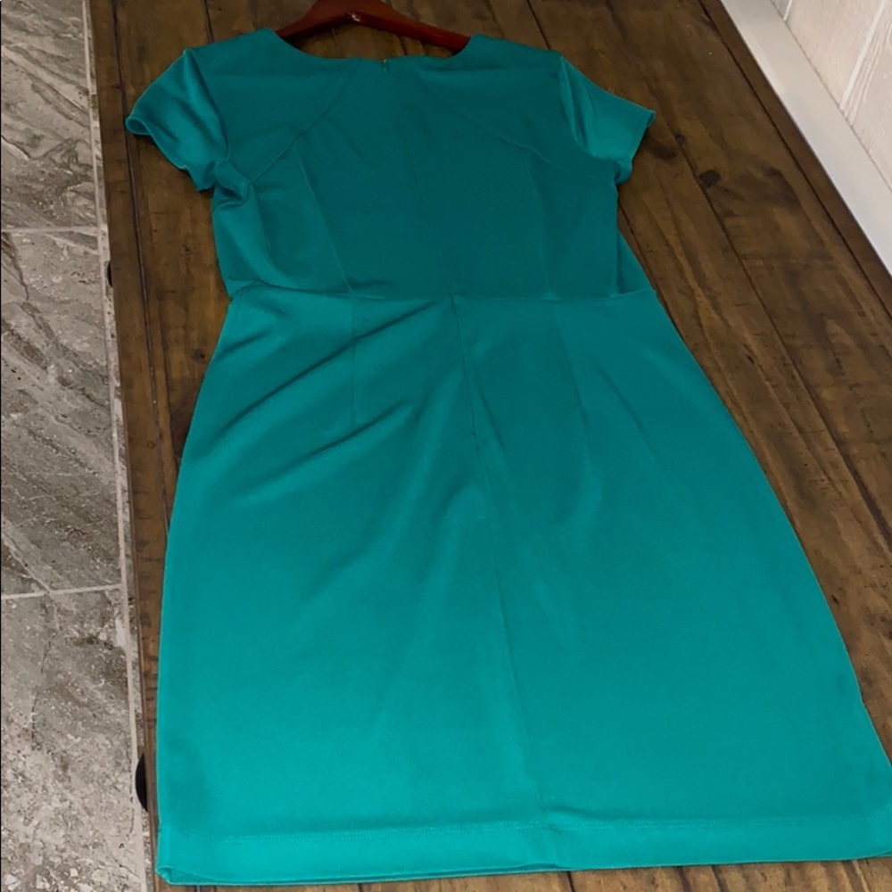 Dress - Picture 4 of 5
